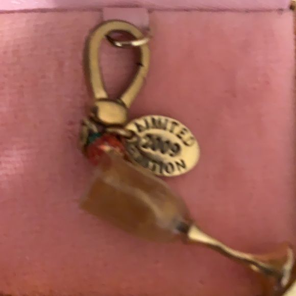 Limited Edition Juicy Couture Champagne 🥂 Charm - Picture 2 of 4